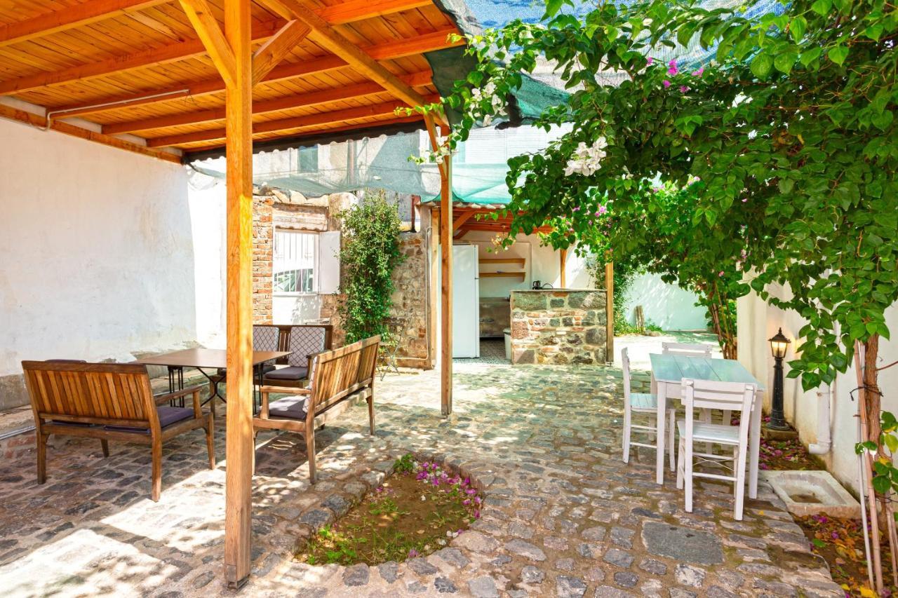 Iconic Stone Houses Izmir Exterior photo